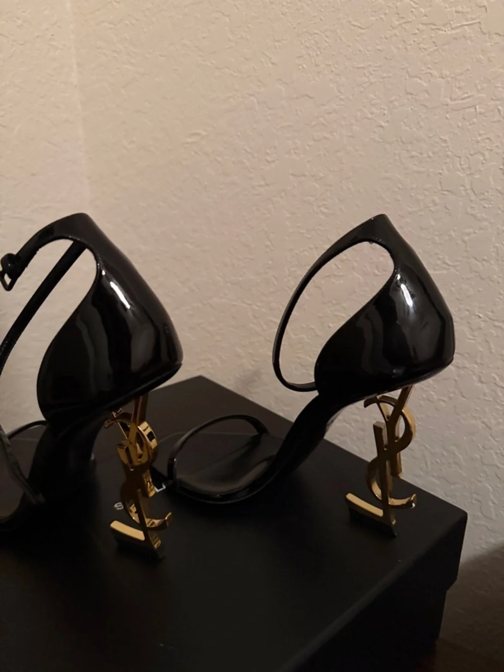 Saint Laurent Black Patent Leather Sculpted-Heel Sandals - Picture 3 of 5